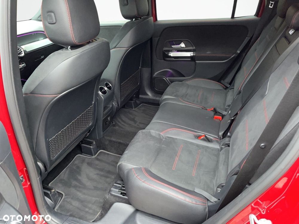 Mercedes-Benz GLB 200 d 4-Matic AMG Line 8G-DCT - 12