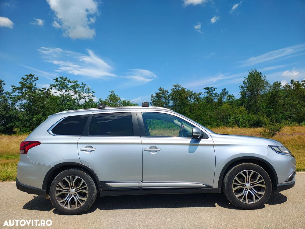 Mitsubishi Outlander - 7