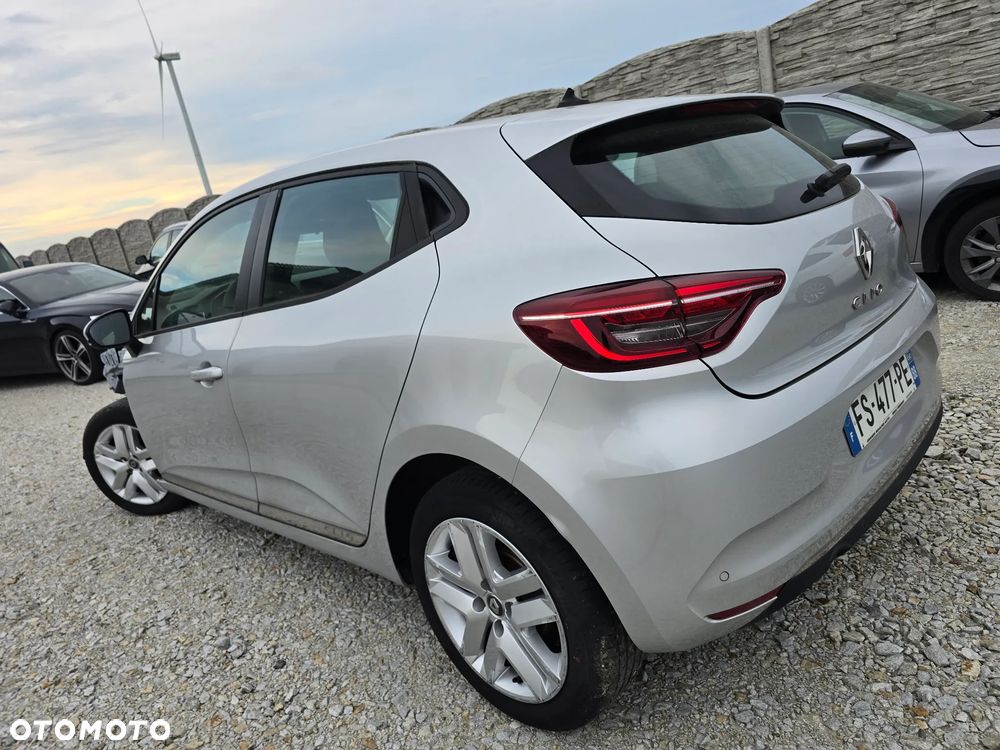 Renault Clio BLUE dCi 85 BUSINESS EDITION - 4
