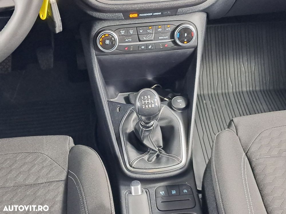 Ford Fiesta - 23