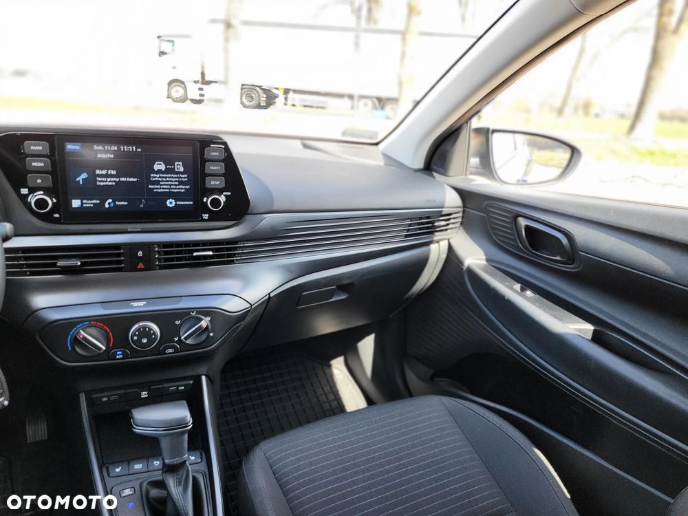 Hyundai i20 1.0 T-GDI Comfort DCT - 11