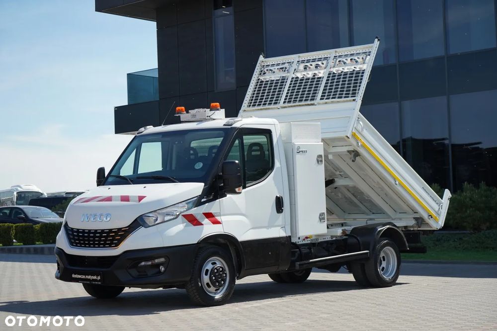 Iveco DAILY 35-140 / WYWROTKA  3 stronna  / BLIŹNIAK / HI-MATIC  / BLOKADA MOSTU / SPROWADZONY - 2