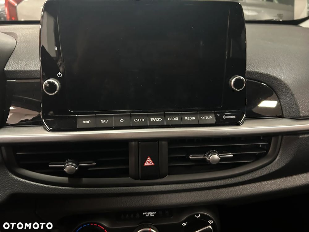 Kia Picanto 1.2 L - 8