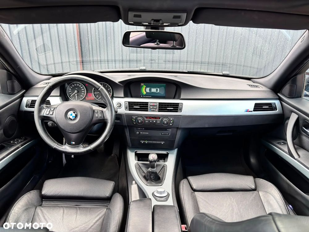 BMW Seria 3 320i - 16