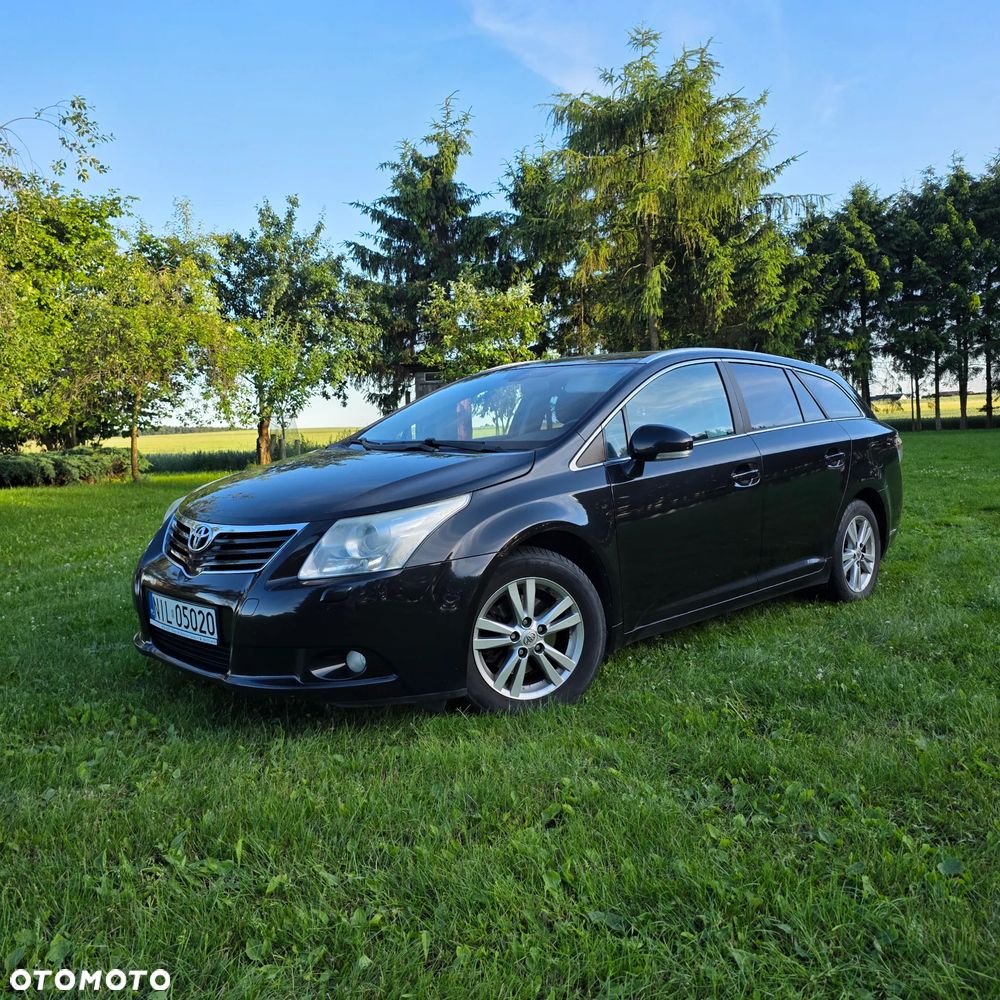 Toyota Avensis 1.8 Sol plus - 1
