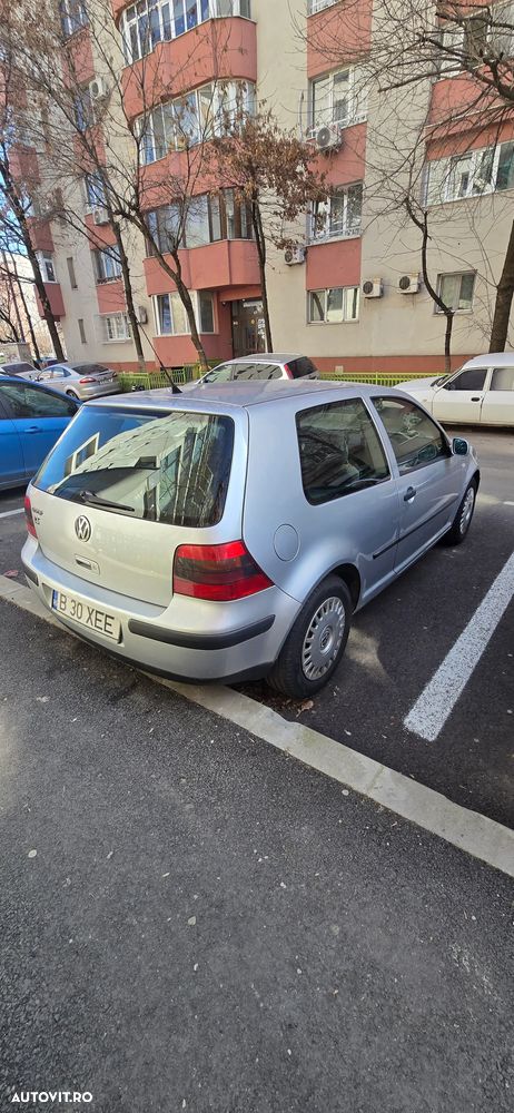 Volkswagen Golf 1.4 Comfortline - 11