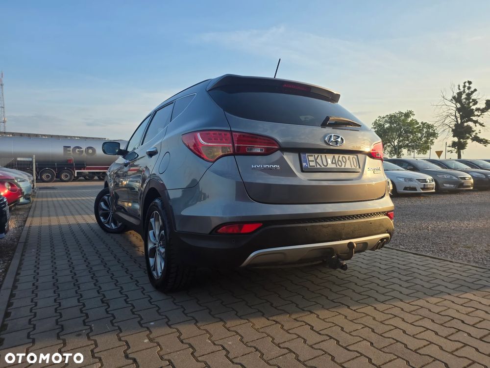 Hyundai Santa Fe - 5