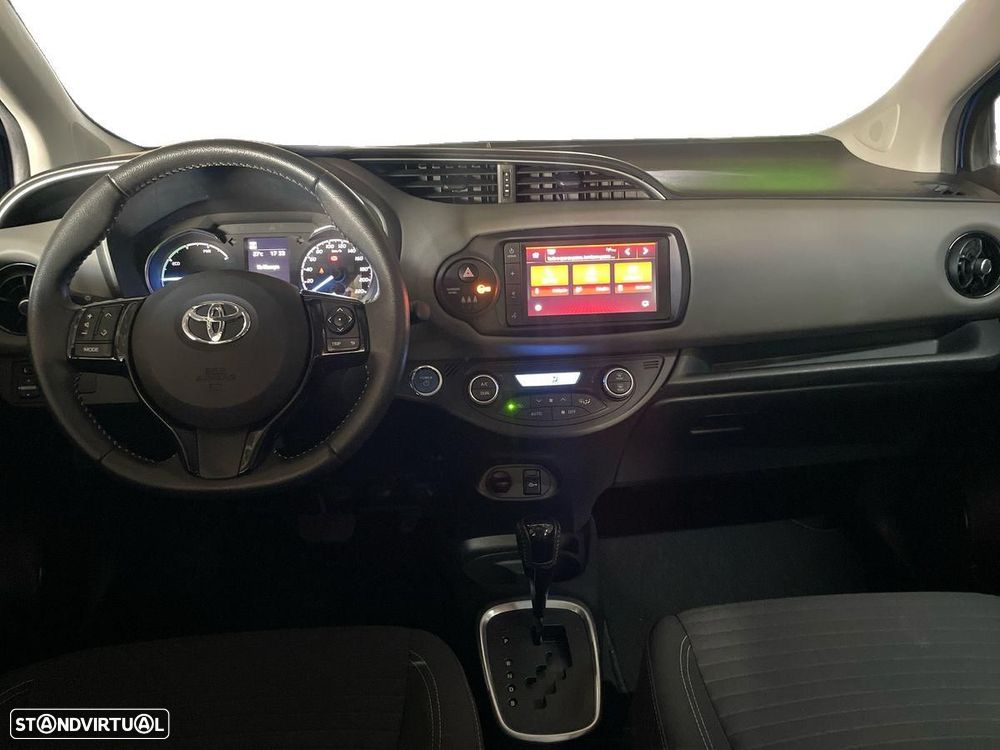 Toyota Yaris 1.5 HSD Comfort - 9