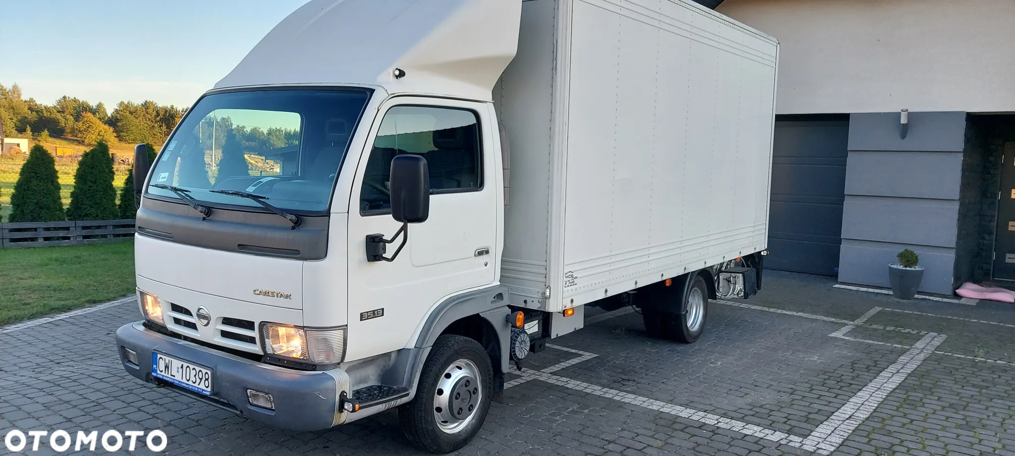 Nissan Cabstar - 2