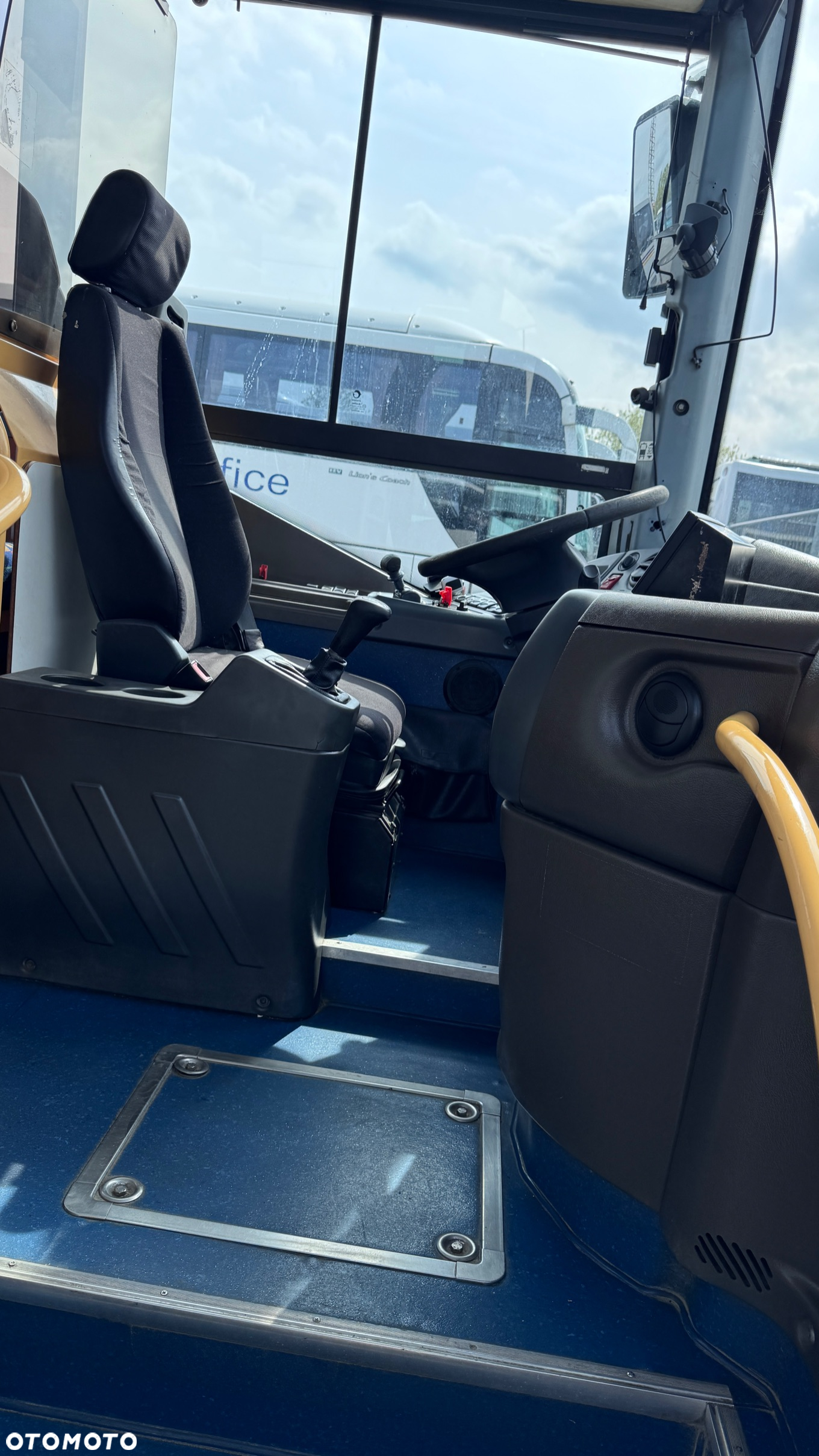 Irisbus Recreo Crosway / 63+1 miejsc/ silnik iveco cursor8 / CENA: 49000zł netto - 13