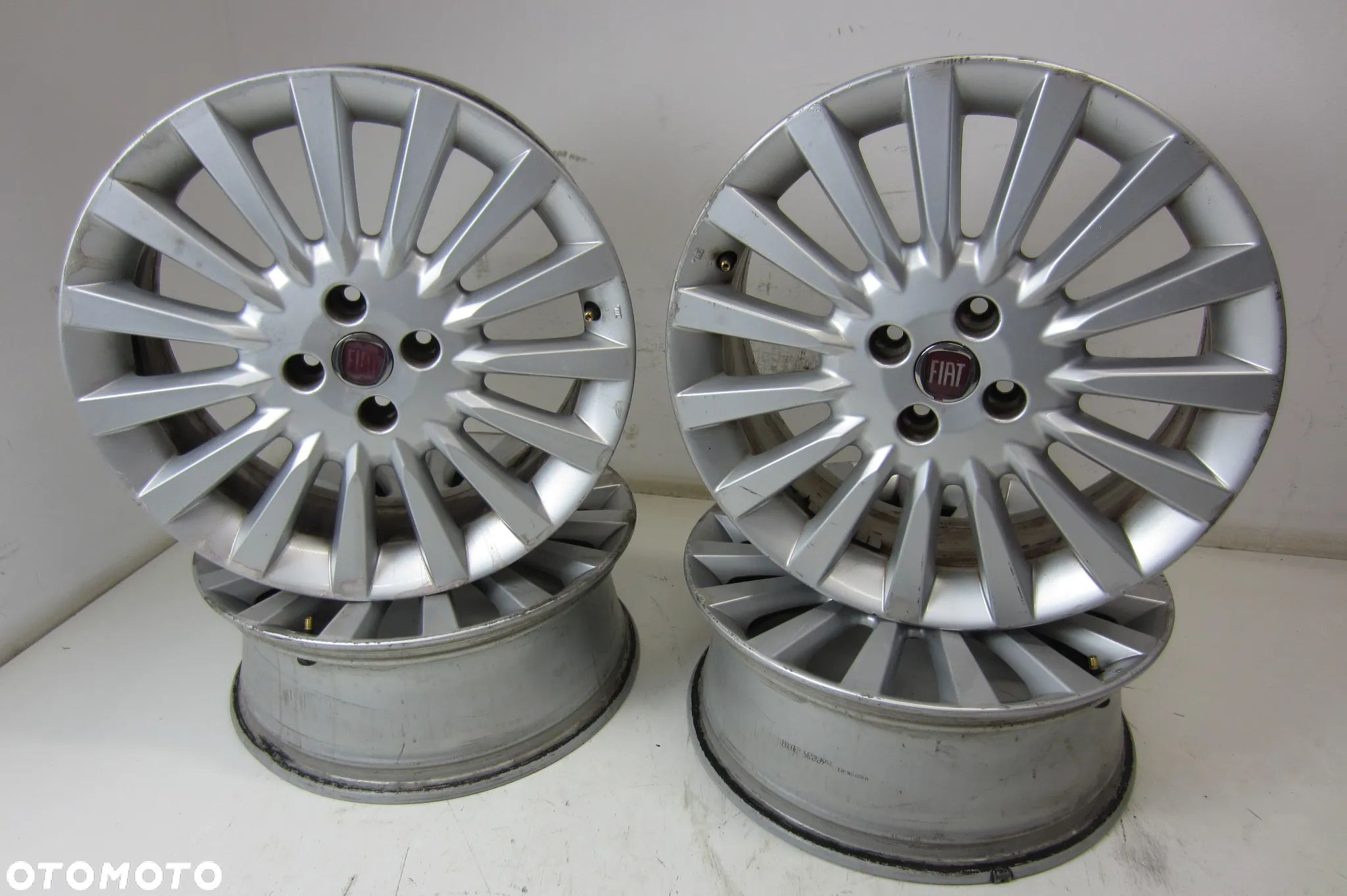 FELGI ALUMINIOWE 17 FIAT STILO BRAVO II LINEA ALBEA 500 DOBLO FIORINO QUBO IDEA NEMO BIPPER 4X98 - 1