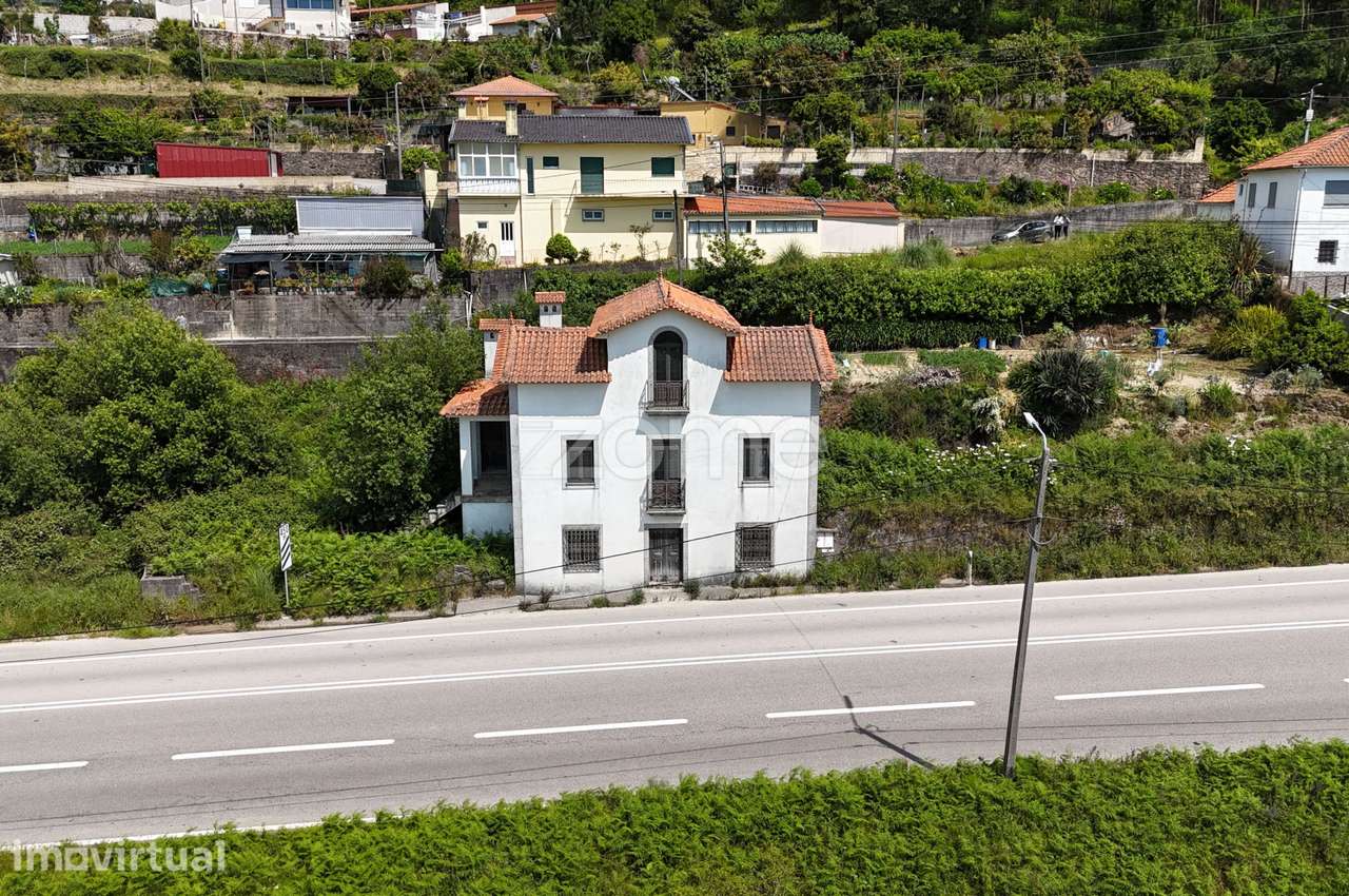 Moradia | Oliveira de Azeméis | Terreno 1915m2 - Grande imagem: 2/21