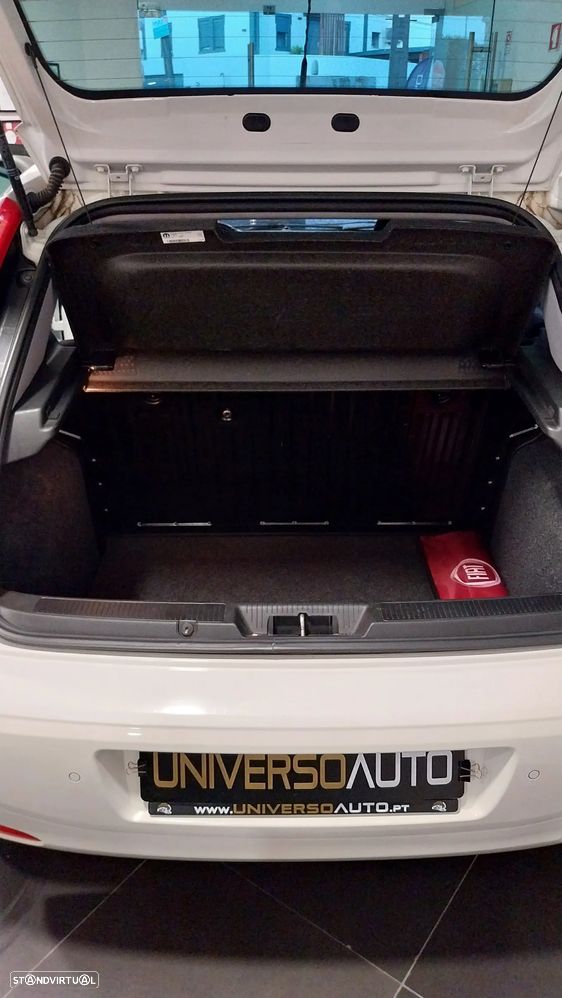 Fiat Punto 1.2 Lounge S&S - 20