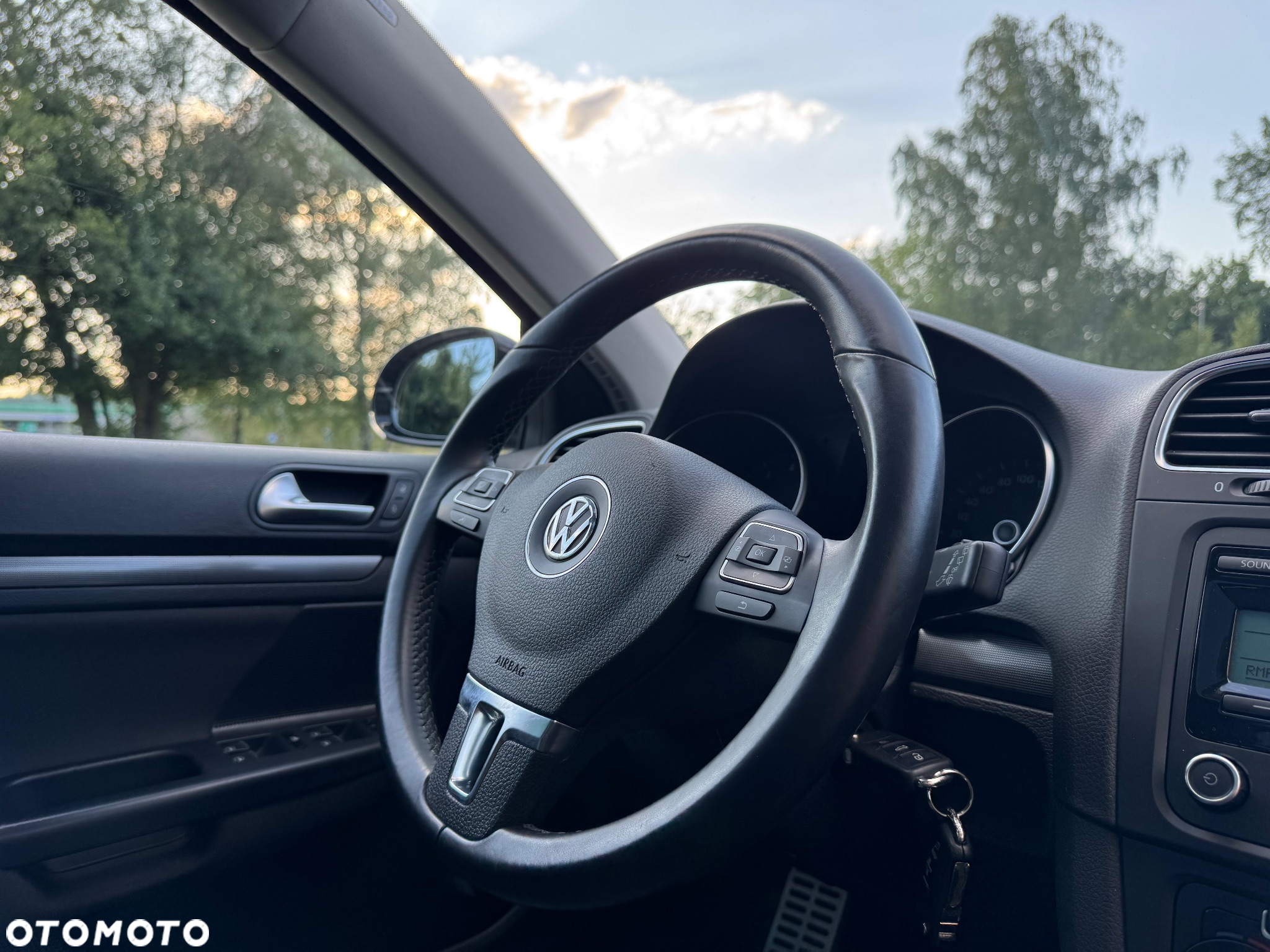 Volkswagen Golf 1.2 TSI BlueMotion Technology MATCH - 19