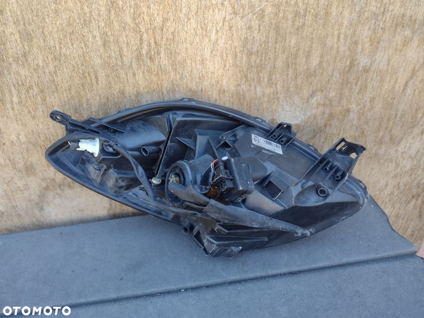 lampy yaris II lewa eu cała - 3