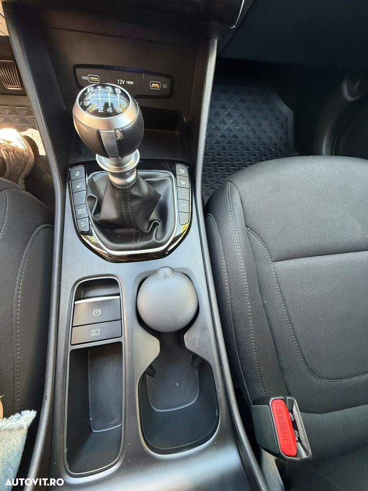 Hyundai Tucson 1.6 l 150 CP 2WD 6MT Comfort - 15