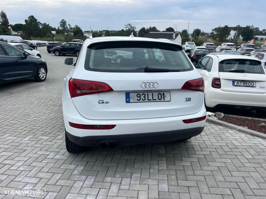 Audi Q5 2.0 TDi - 4
