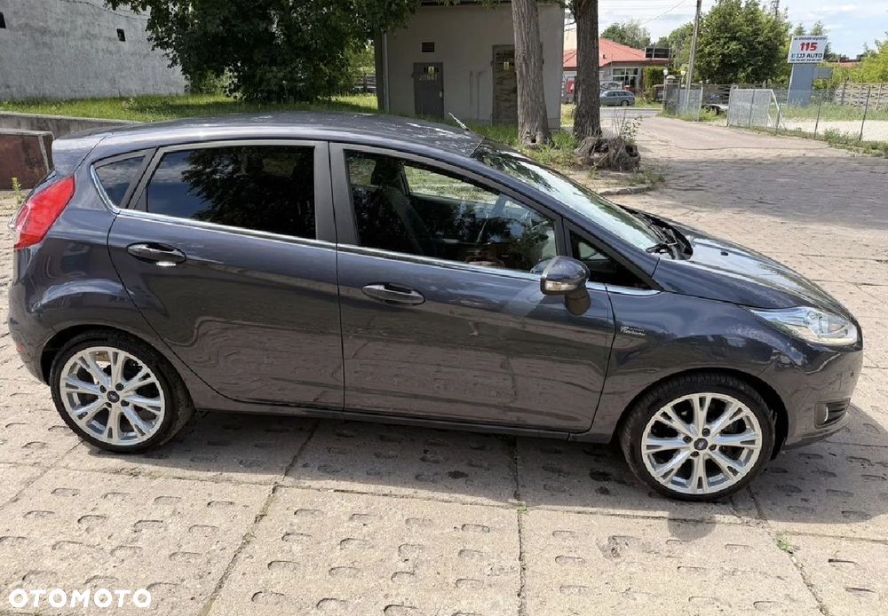 Ford Fiesta - 4