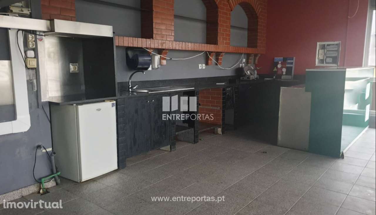 Venda de Loja com 174.2 m2, Touguinha, Vila do Conde - Grande imagem: 5/16