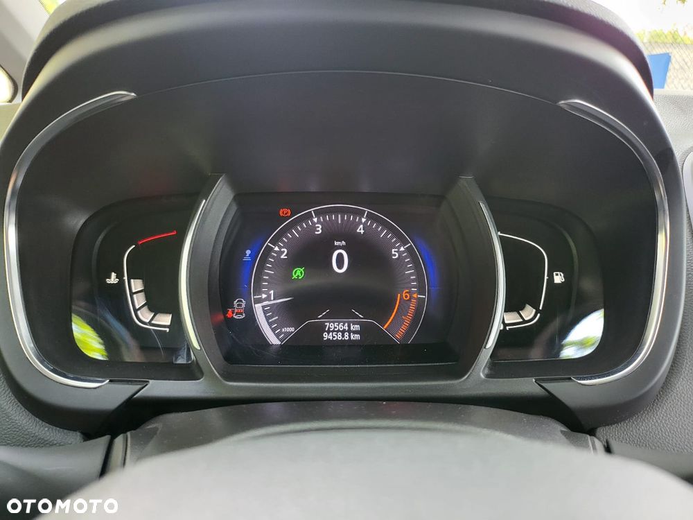 Renault Scenic TCe 140 GPF LIMITED - 10