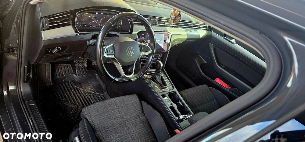 Volkswagen Passat 2.0 TDI EVO Business DSG - 28