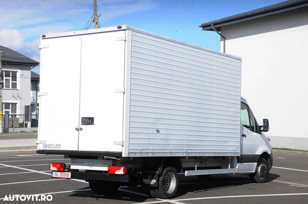 Mercedes-Benz Sprinter - 3