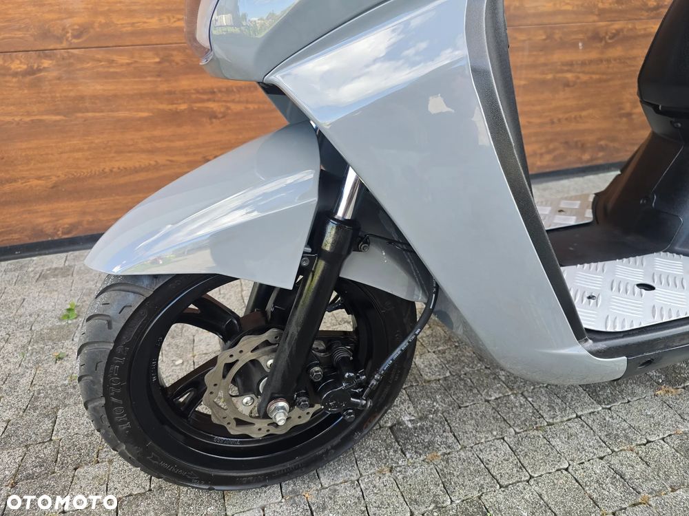 Peugeot Kisbee - 24