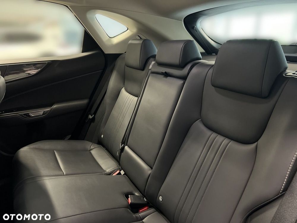 Lexus NX 350h Business AWD - 12