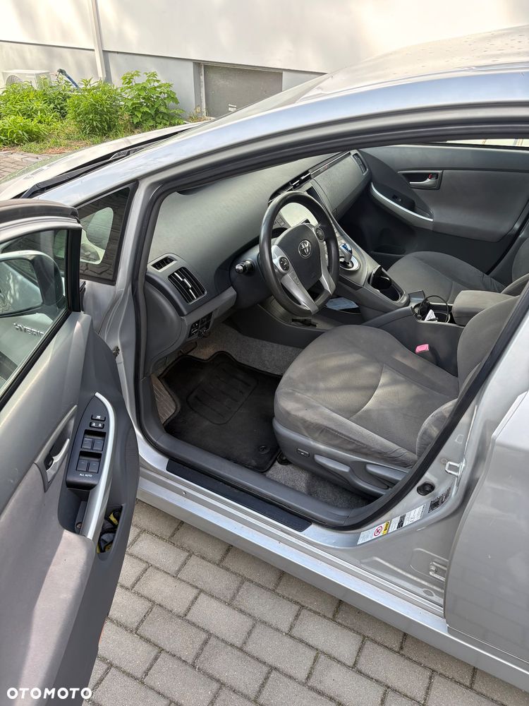 Toyota Prius 1.5 VVT-i Prestige - 7