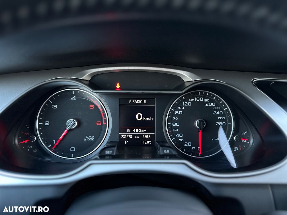 Audi A4 Allroad (clean diesel) 2.0 TDI DPF S tron - 12