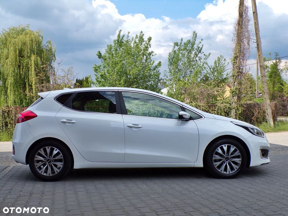 Kia Ceed 1.6 CRDi L - 8