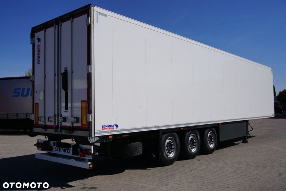 Schmitz Cargobull SKO, Doppelstock, Thermo King - 3
