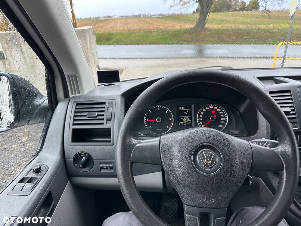 Volkswagen Transporter - 17