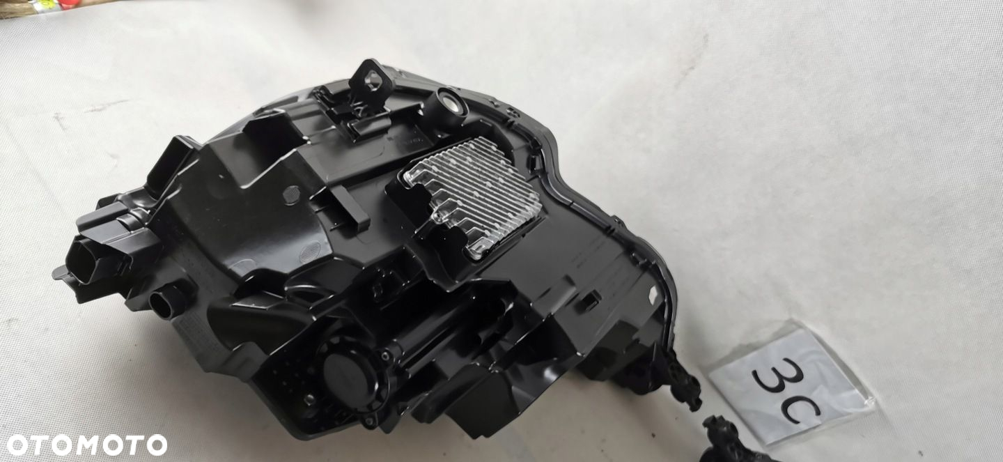 AUDI A3 8Y FULL LED MATRIX LEWY PRAWY REFLEKTOR - 12