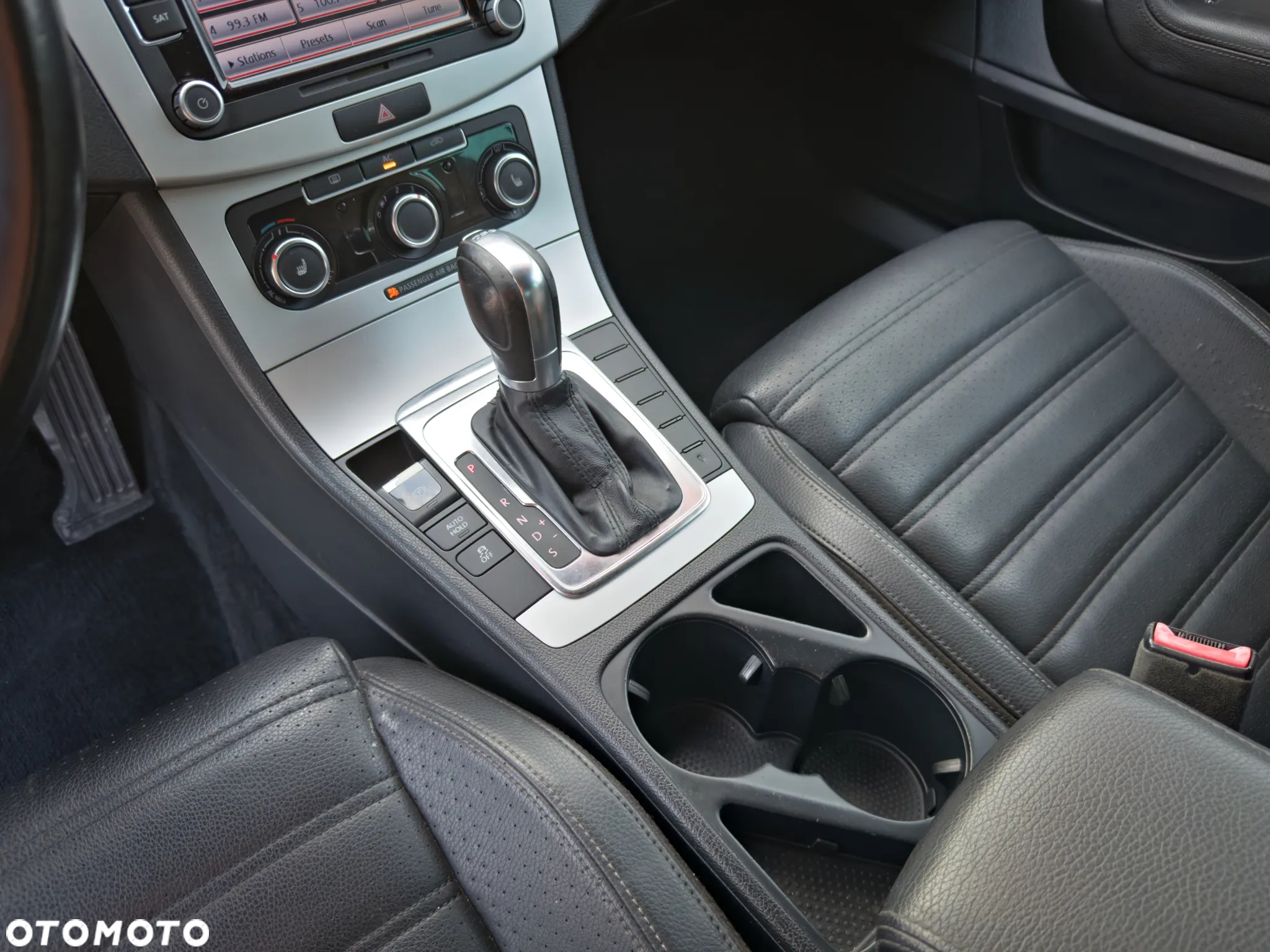 Volkswagen Passat CC 2.0 TSI DSG - 32