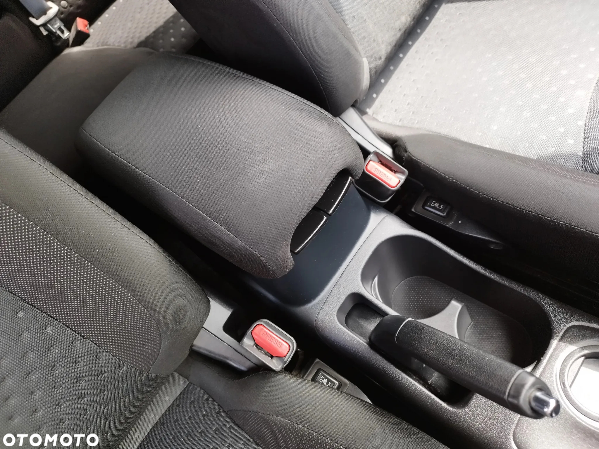 Mitsubishi ASX 1.8 DID Instyle AS&G - 22
