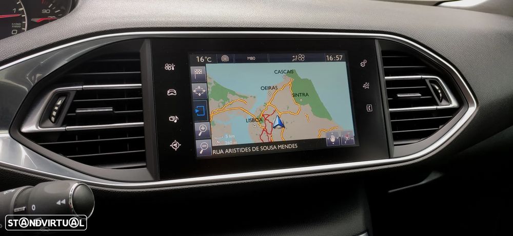 Peugeot 308 SW 1.6 BlueHDi Allure - 14