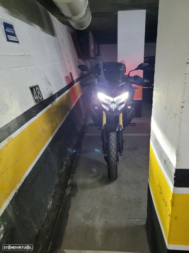 Voge 525DSX Black Knight - 7