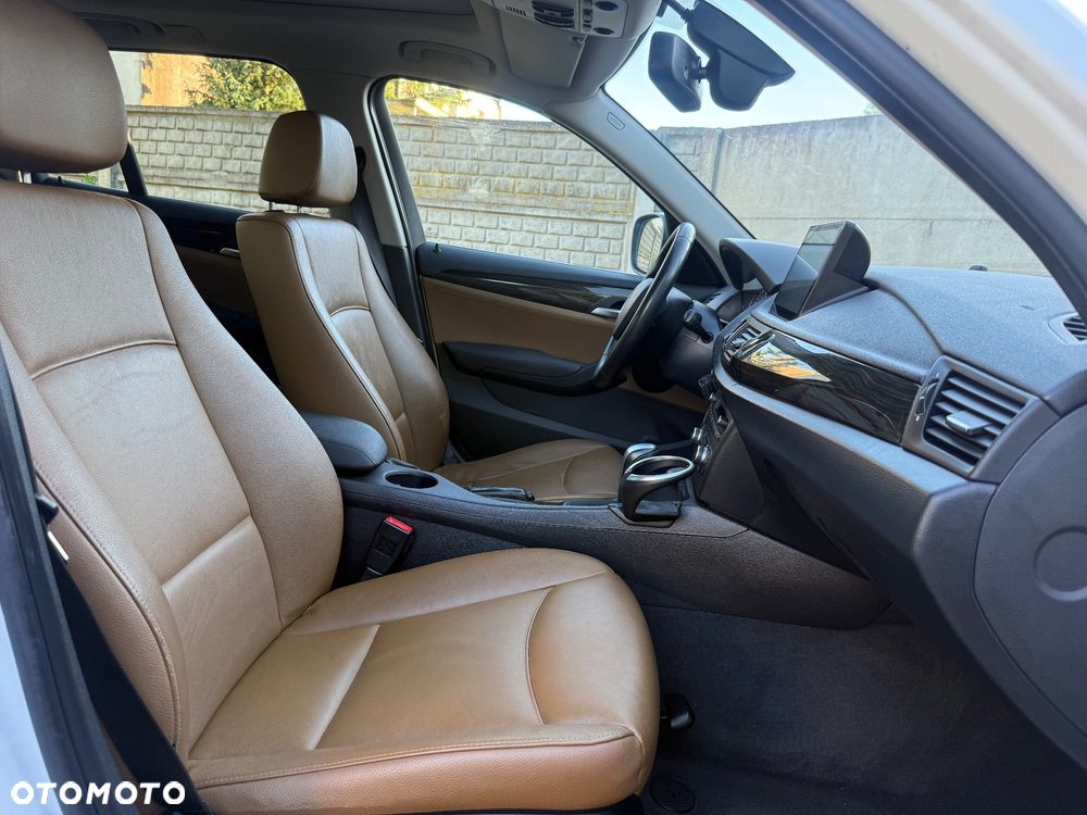 BMW X1 - 10