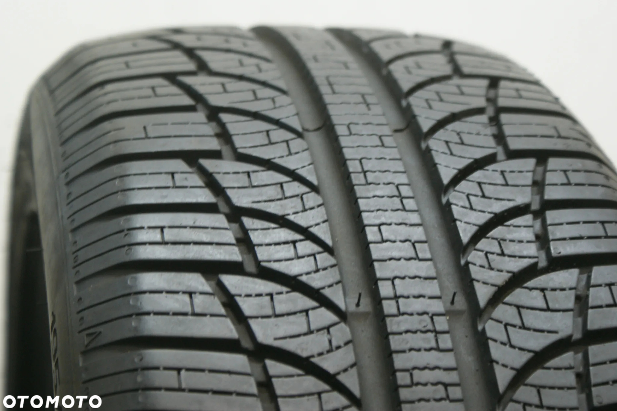 całoroczne 195/50R15 GT RADIAL 4SEASONS , 7,9mm 2022r B1462 - 2