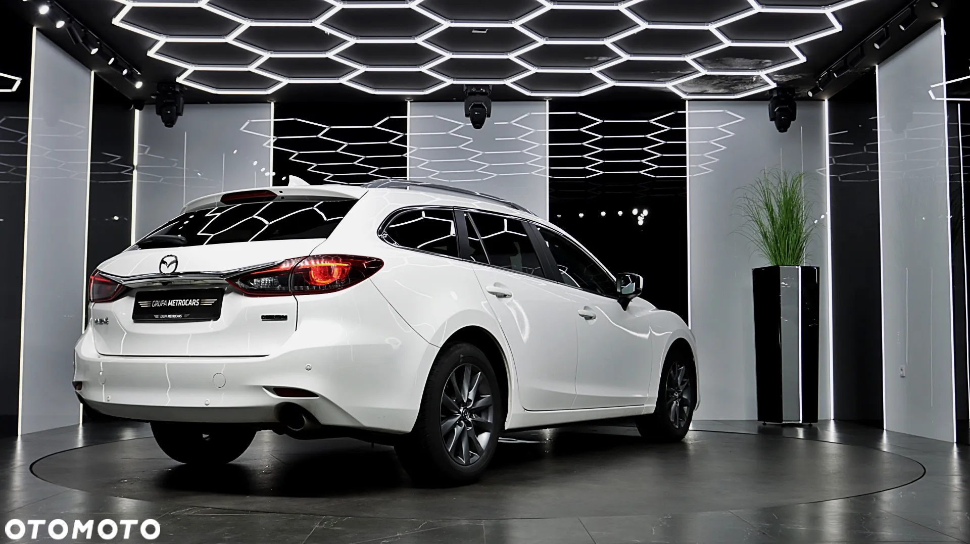 Mazda 6 2.0 SkyJoy - 11
