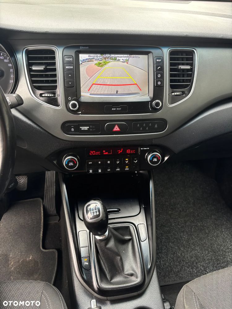Kia Carens 1.7 CRDi 115 Dream Team Edition - 5