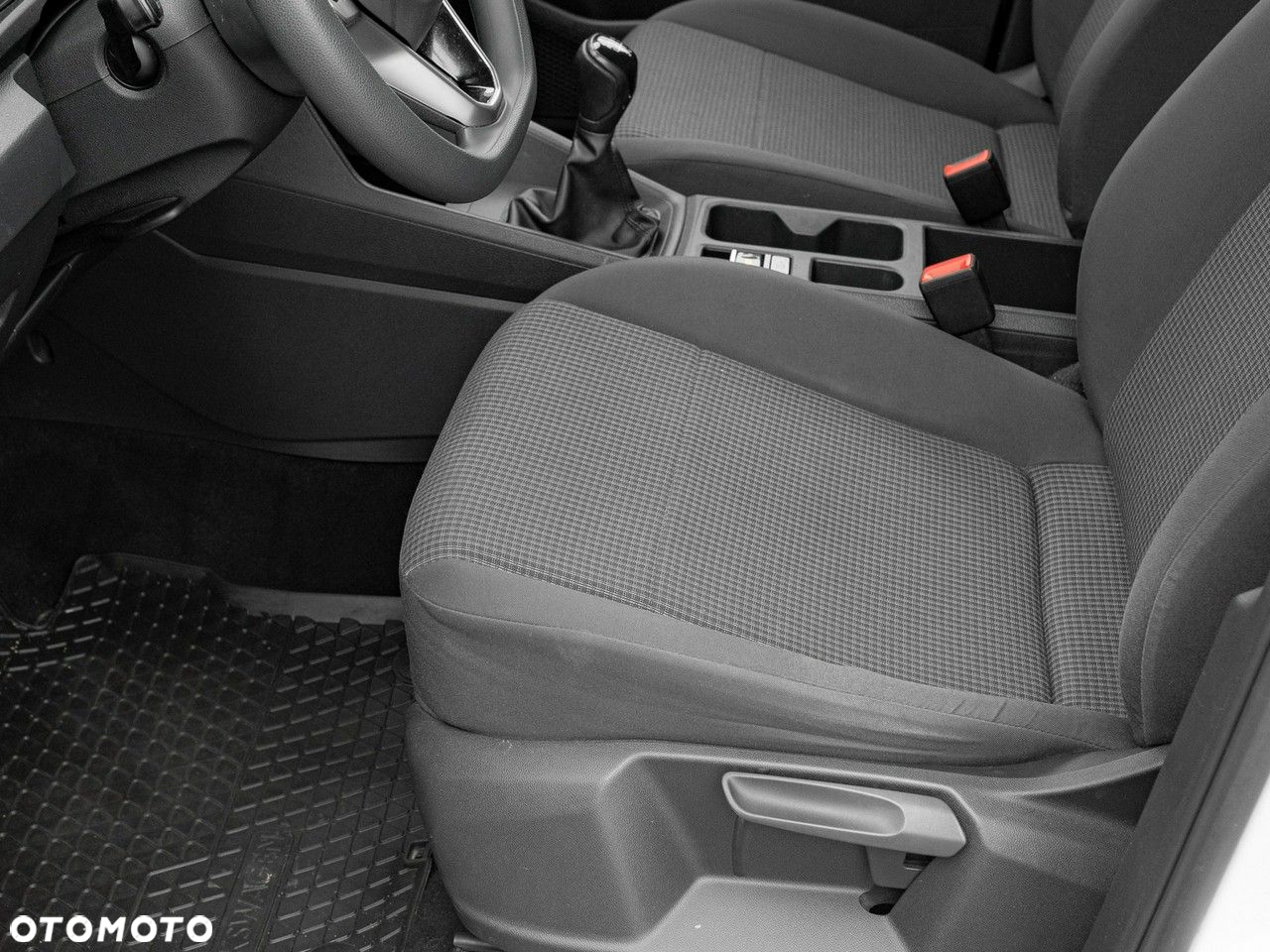 Volkswagen Caddy - 14
