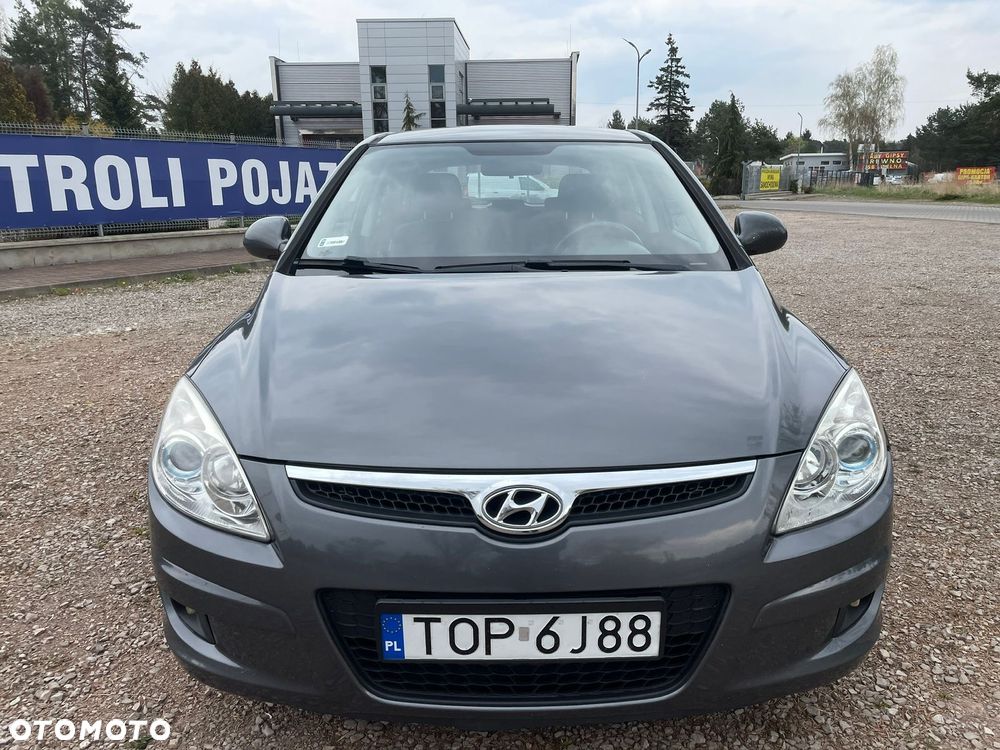 Hyundai i30 1.4 Classic + - 3