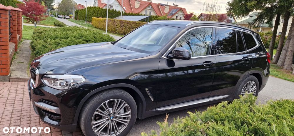 BMW X3 xDrive30i GPF Luxury Line - 3