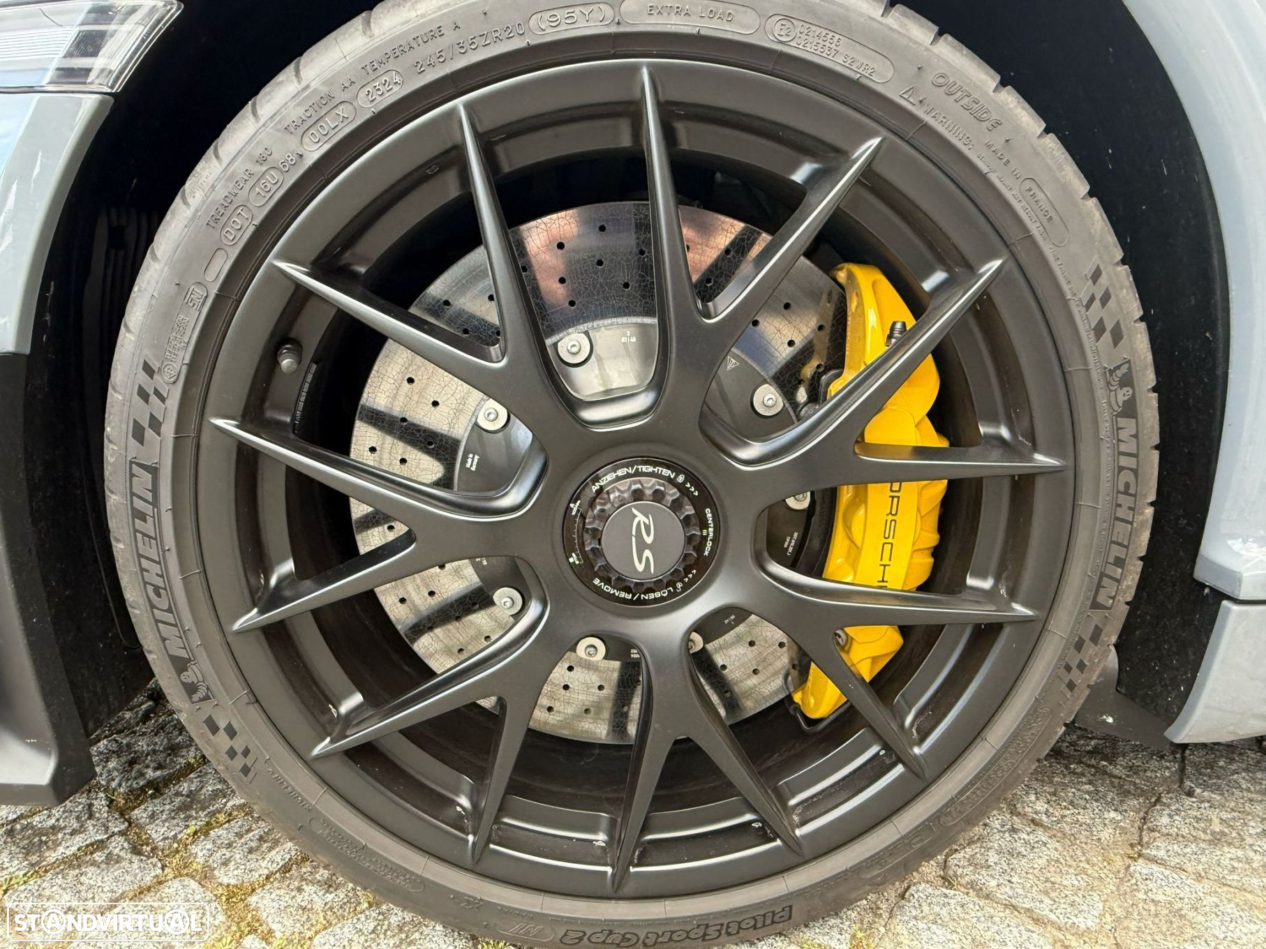 Porsche 718 Cayman GT4 RS - 7