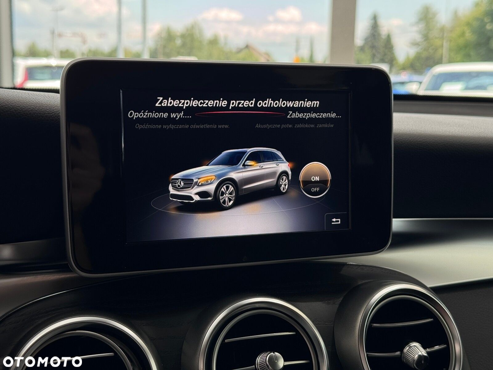 Mercedes-Benz GLC 250 4-Matic - 36