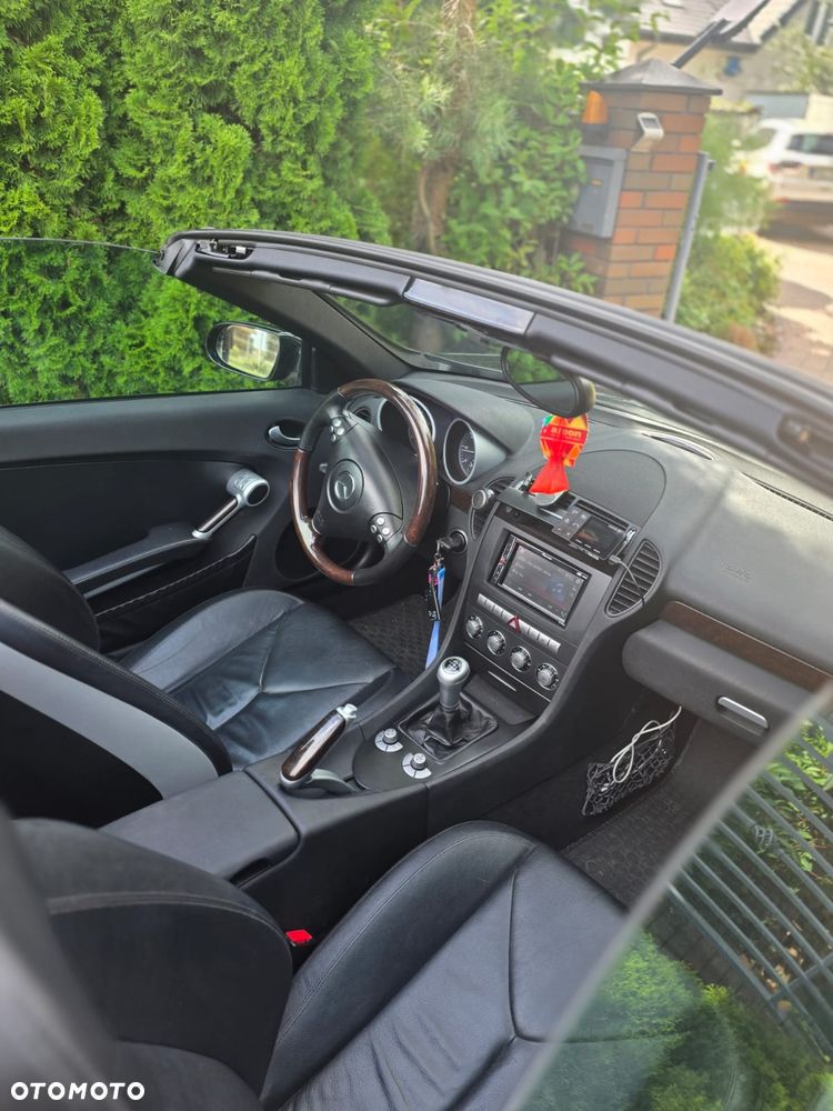 Mercedes-Benz SLK - 16