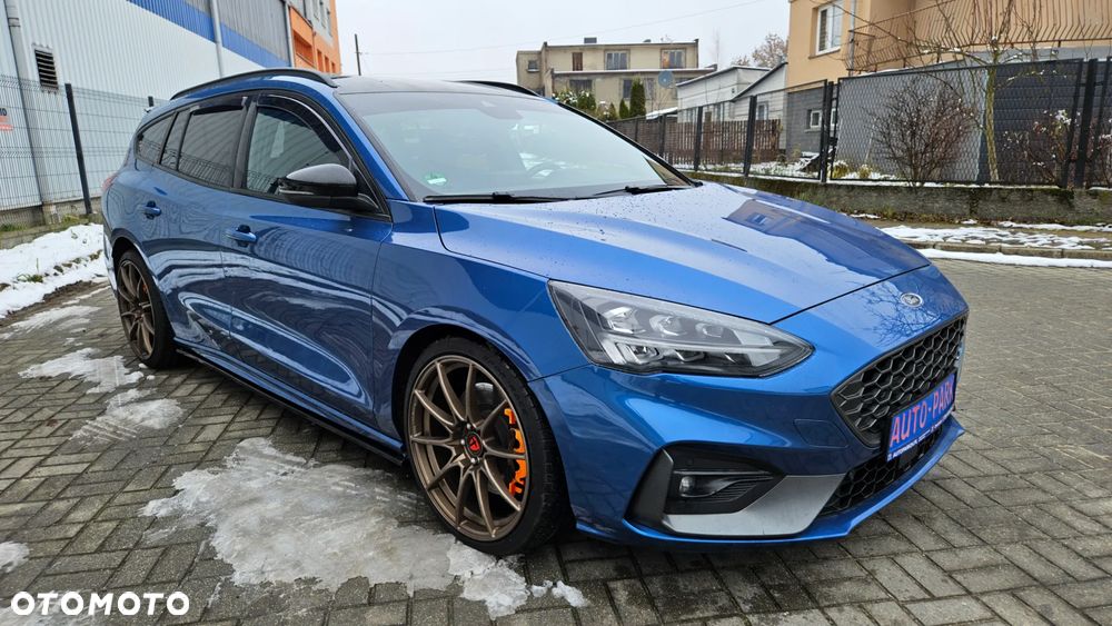 Ford Focus 2.0 EcoBlue S&S ST mit Styling-Paket - 4