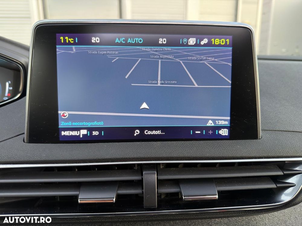 Peugeot 3008 PHEV EAT8 Allure - 17